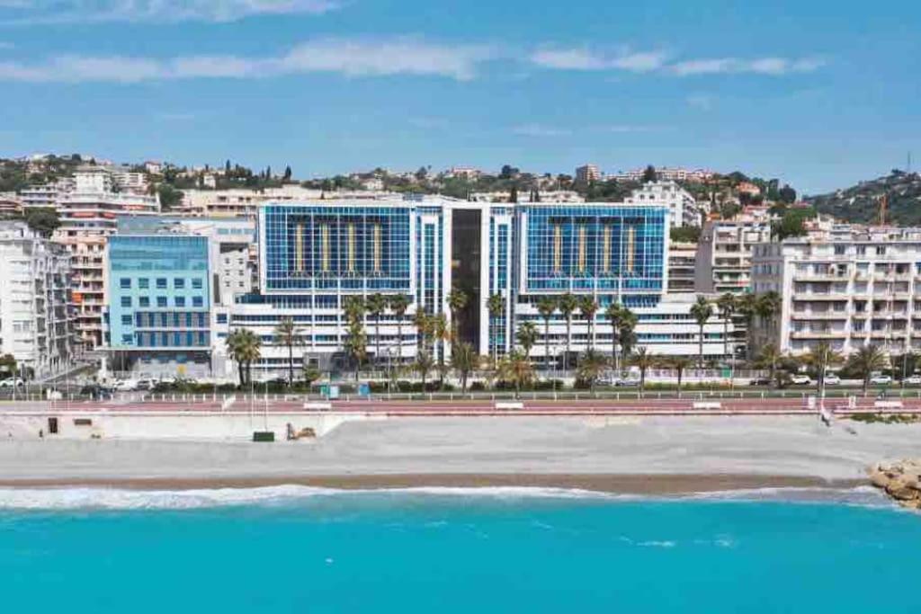 Apartmán F3 Lumineux - Tres Proche De La Mer Nice Exteriér fotografie